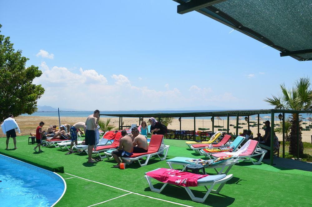Alder Hotel Ayvalik Exterior photo